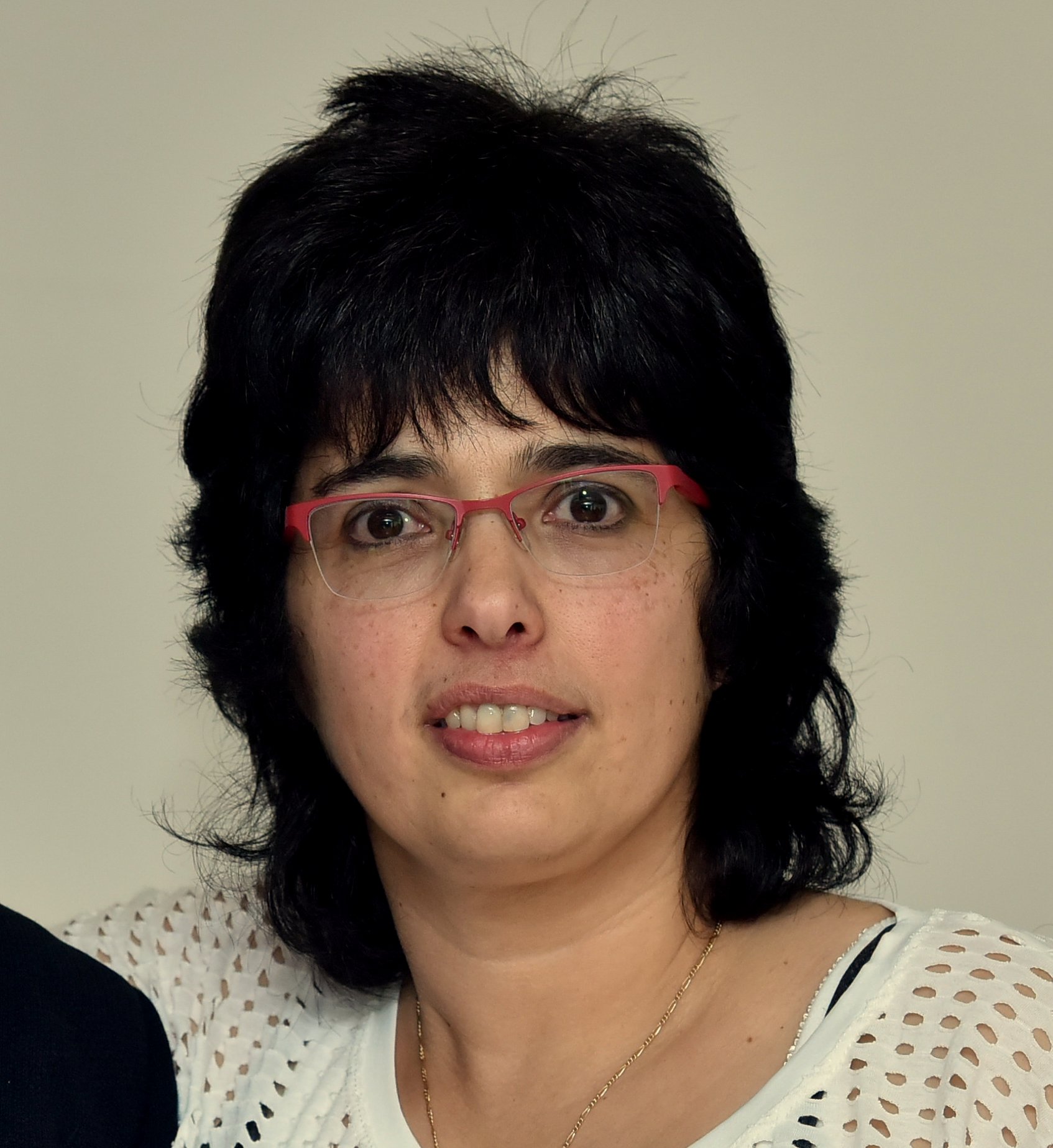 Teitler Regev Sharon