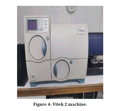 medical-dental-science-Vitek-2-machine